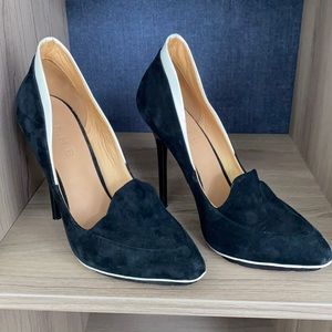 L A M B by Gwen Stefani black suede heels